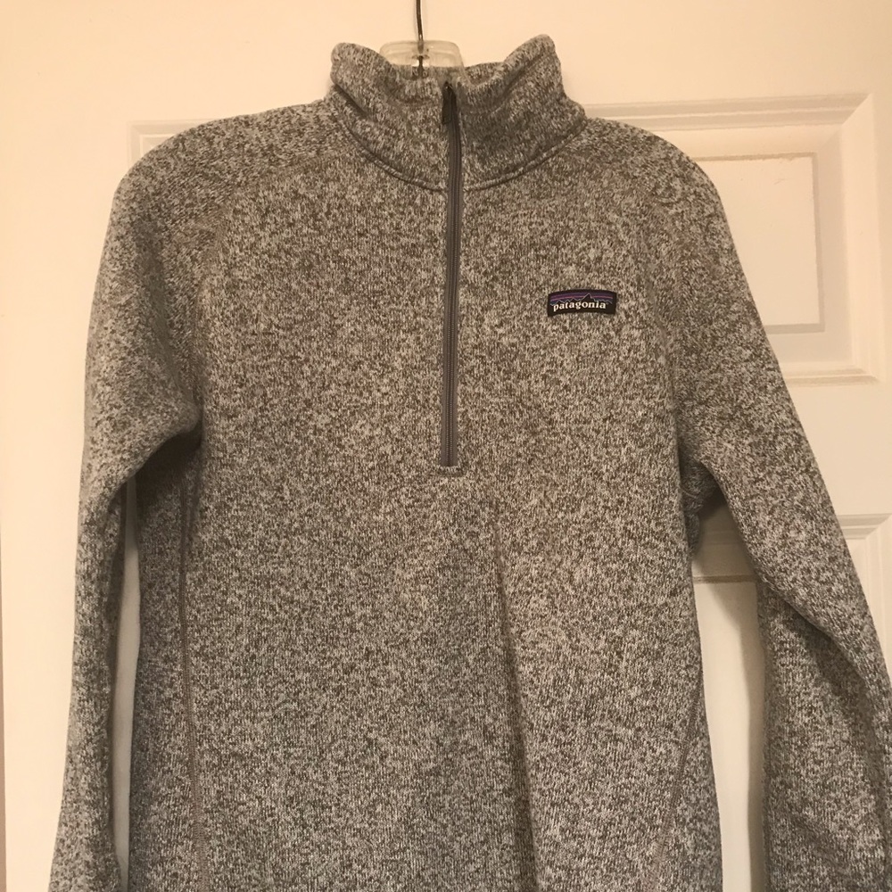 Women’s Patagonia quarter zip sweater